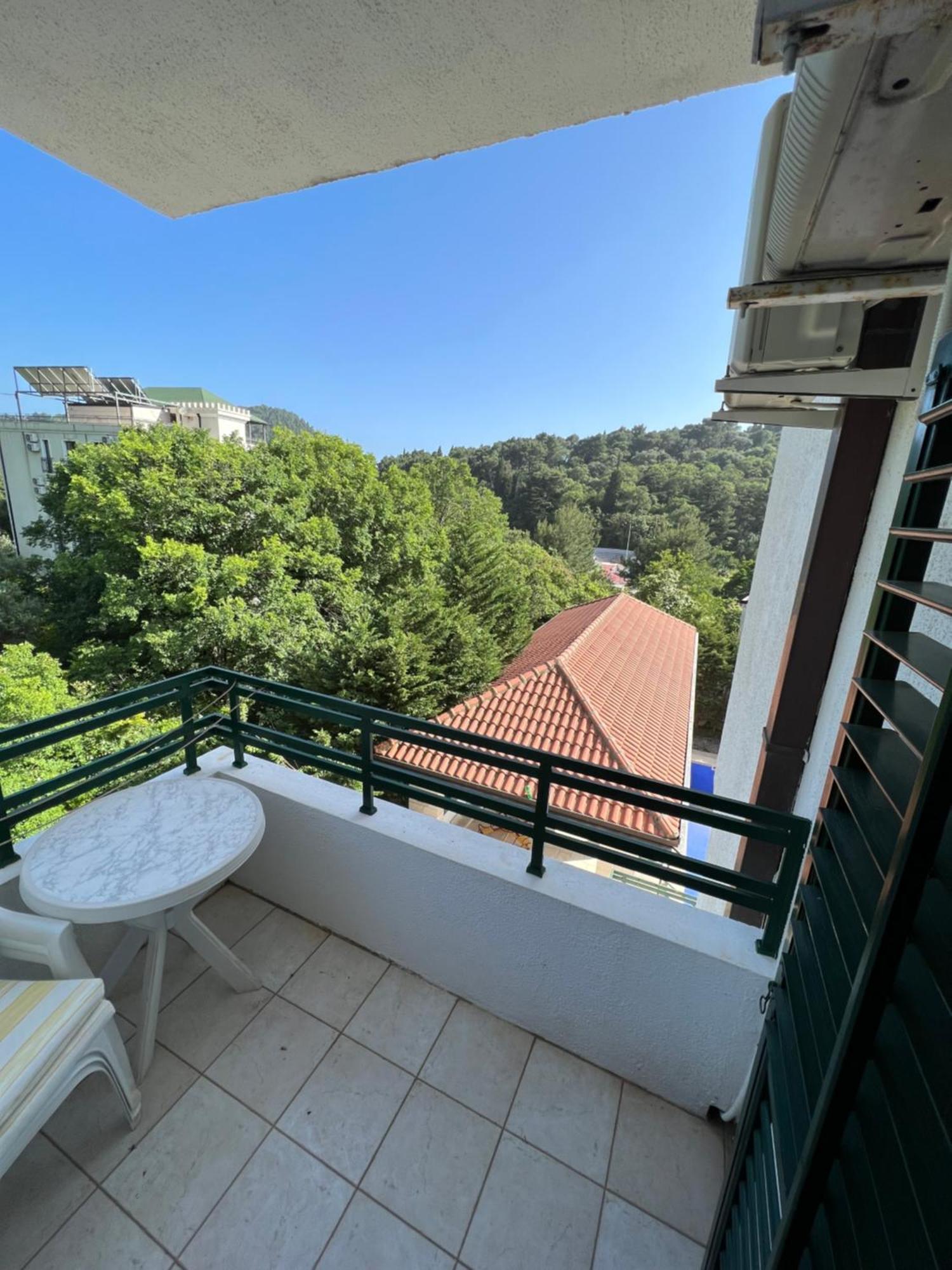 Renome Apartment Petrovac Exterior photo